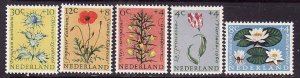 Netherlands-Sc#B343-7- id6-unused hinged semi-postal set-Flowers-1960-