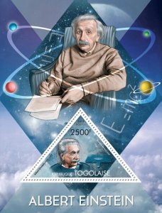 TOGO - 2013 - Albert Einstein - Perf Souv Sheet - Mint Never Hinged