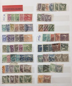 CZECH REP 1918/90s Used collection (Appx 900 stamps) (SK11