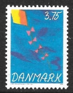 Denmark # 1010 - Kite - MNH.....{P63}