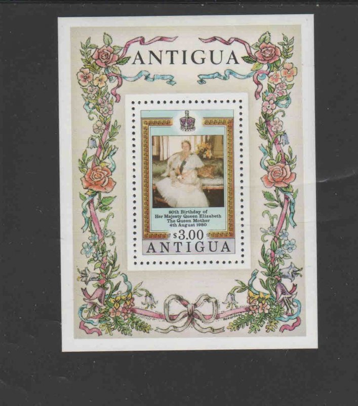 ANTIGUA #586  1980 QUEEN MOTHER 80TH BIRTHDAY   MINT VF NH  O.G  S/S
