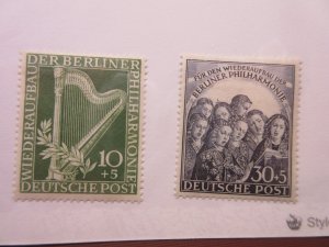 GERMAN OCCUPATION BERLIN Scott 9NB4-5 MINT HINGED Lot7 Cat $39