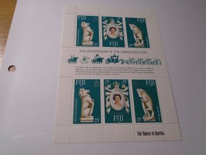 Fiji  #  384  MNH  Royalty   complete sheet