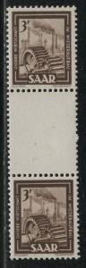 Saar - Scott # 207, gutter pair, mint nh