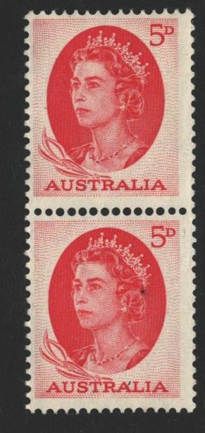 Australia Sc#366 MNH/MH Coil Pair - hinged on one stamp