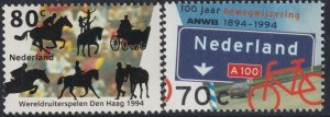 Sc# 864 / 865 Netherlands 1994 1st road signs complete MNH set CV $1.60