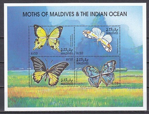 Maldives, Scott cat. 2602 a-d. Moths of Maldives sheet of 4.