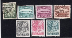 Indonesia 1951-53 25s to 90s Post Office, Hero, Scott 376, 379-81, 383, 385-386