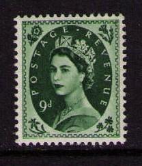 GREAT BRITAIN Sc# 328 MNH FVF Queen Elizabeth II 9p