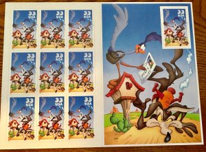 US # 3391 Road Runner & Wile Coyote sheet of 10 33c 2000 Mint NH