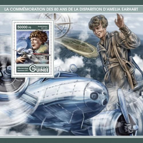 GUINEA - 2017 - Emelia Earhart 80th Death Anniv - Perf Souv Sheet - M N H