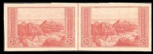 757 Mint  VF NH vertical line pair