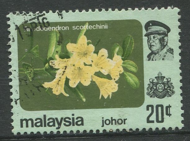 STAMP STATION PERTH Johore #188 Sultan Arms & Flowers Used 1979