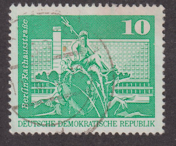 Germany DDR 1431 Neptune Fountain, City Hall Street 1973