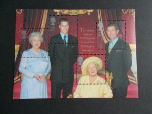 GB QEII 2000 Queen Mother's 100th Birthday Miniature Sheet SG Cat Val £11 M/N/H