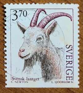 Sweden #2050 used, XF centering, CDS.