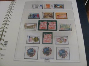 FRANCE MNH 1994-2000 LINDNER ALBUM COMPLETE W/SS &  BOOKLETS (95)