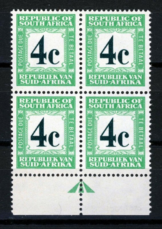 SOUTH AFRICA 1961 4c. Green & Emerald POSTAGE DUE BLOCK OF FOUR SG D54a MINT