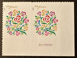 US # 4764 Wedding Flowers pair w/ plate # forever 2013 Mint NH