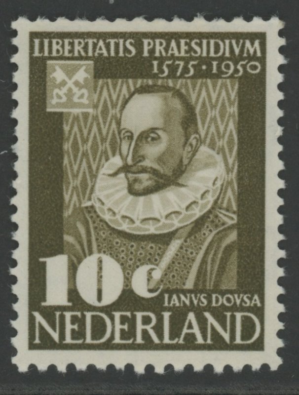 Netherlands 328-9 ** mint NH (328 has fingerpint on back) (2110 490)