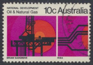 Australia  SC# 486 Used Oil and Gas   see details & scans