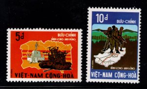 South Vietnam Scott 439-440 MH*  Victory at Binh-Long set