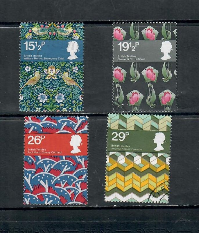 G.B 1982 COMMEMORATIVES  SET TEXTILES ISSUE USED  h 291121