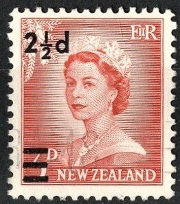 NEW ZEALAND - SC #354 - USED - 1961 - Item NZ457