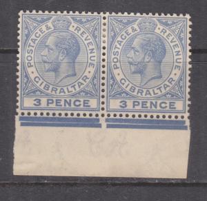 GIBRALTAR, 1922 KGV, Script CA, 3d. Ultramarine, marginal pair, lhm.