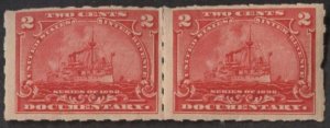 US R164 (mnh pair, uneven edges) 2¢ Documentary, battleship, car rose (1898)