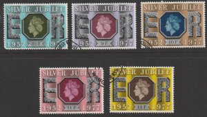 Great Britain #810-814 1977 QEII Silver Jubilee Set of 5 USED-VF.