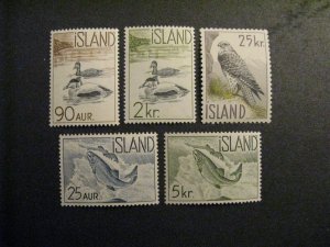 Iceland #319-23 mint hinged  a23.2 8320