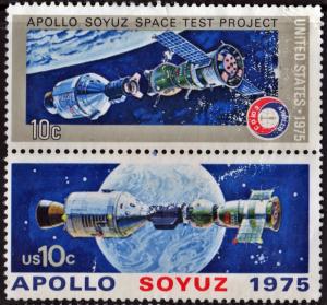 SC#1569-70 10¢ Apollo-Soyuz Mission Pair (1975) Used