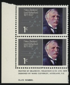 NEW ZEALAND Sc 487 MNH CORNER PAIR - 1971 - Lord Rutherford 1¢ - P.O. Fresh