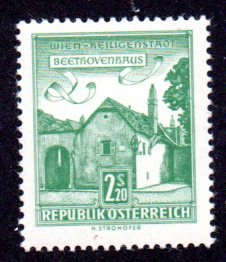 AUSTRIA 697 MNH BIN $.80 PLACE