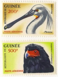 Guinea #C42-43 - 200f,500f high val birds MNH