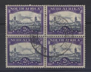 SOUTH AFRICA - Scott 36 - Government Buildings -1932- FU -Block of 4 2d Stamps