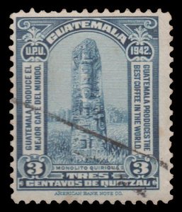 GUATEMALA STAMP 1942 SCOTT # 303. USED. # 3