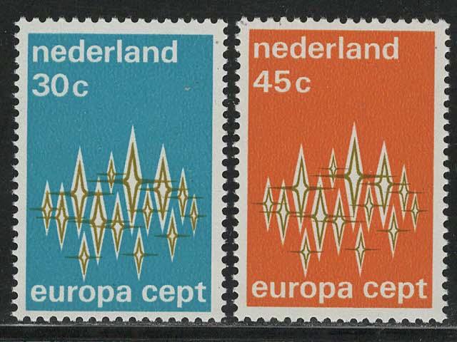 Netherlands Scott # 494 - 495, mint nh