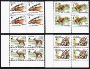 Vietnam WWF Sao La 4v Corner Blocks 2000 MNH SC#2966-2969 SG#2325-2328