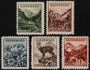 ✔️ SLOVAKIA 1940/1943 - FLORA FAUNA WM 263 PERF 12½ - SC. 45/49 MNH OG [SK071Y]