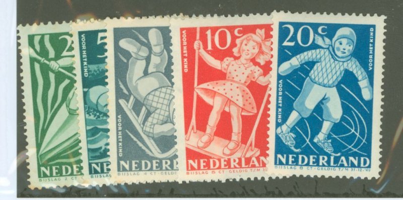 Netherlands #B189-193  Single (Complete Set)