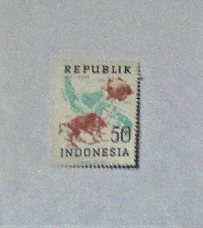 Indonesia - 64, MNH. Map, UPU Emblem. SCV - $0.60