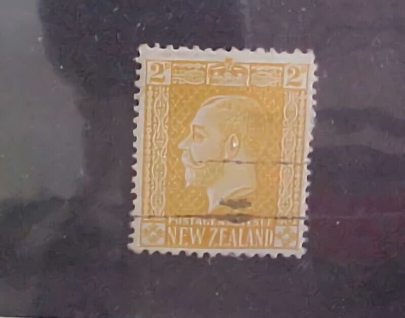 NEW ZEALAND  STAMP #442  USED cat.$78.00