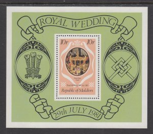 Maldive Islands 909 Royal Wedding Souvenir Sheet MNH VF