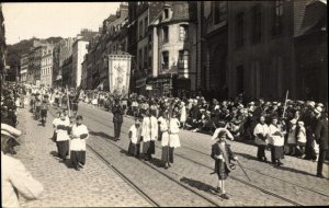 RPPC Postcard Boulogne sur Mer Pas de Calais, Religious Procession, Children