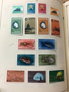 INTERNATIONAL COLLECTION – 1960-1965 ABU DHABI TO KUWAIT – 419201