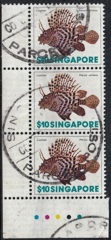 Singapore 1977 QEII $10 Lionfish Strip of 3 with Traffic Lights Postally Used