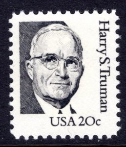 1862 MNH single Harry S Truman - Great Americans Series, perf. 10.9, dull gum