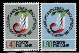 Italy Scott 939-940 MNH**  Republic stamp set